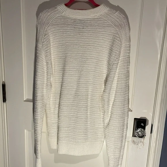 Abercrombie & Fitch White Sweater - Picture 2 of 2